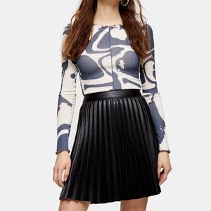Vero Moda pleated faux leather skirt